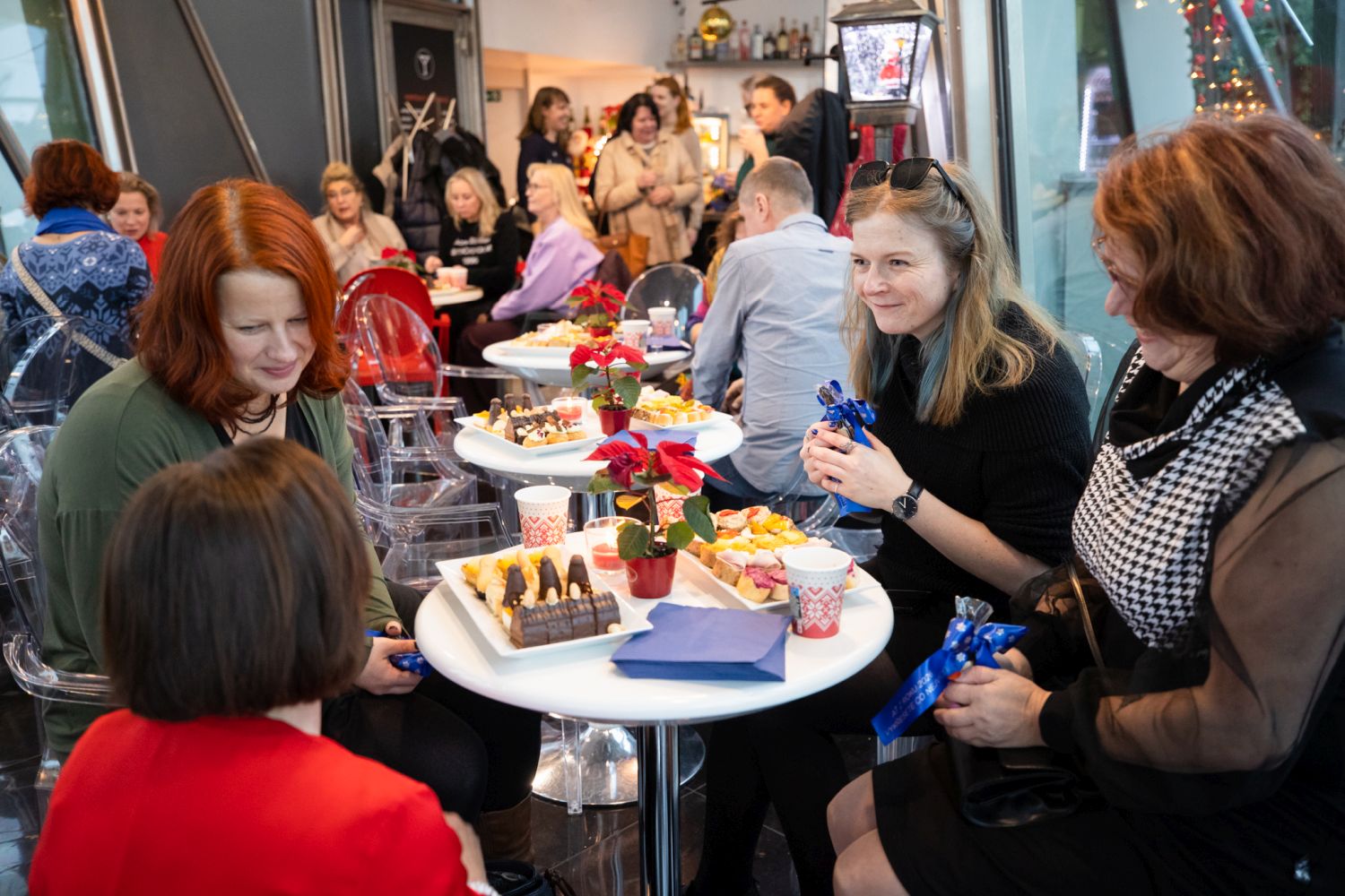 Vykřesali jsme s novináři jiskry vánoční atmosféry