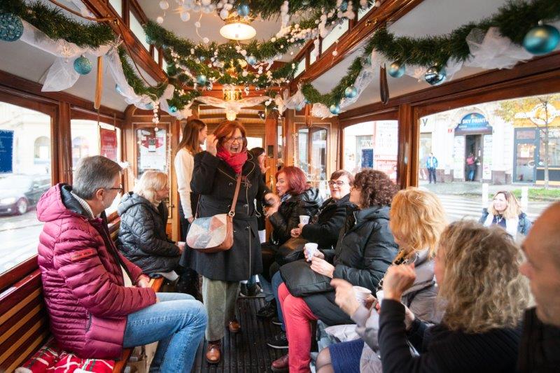 2 Vanocni tramvaj DENDRIT 2022 90