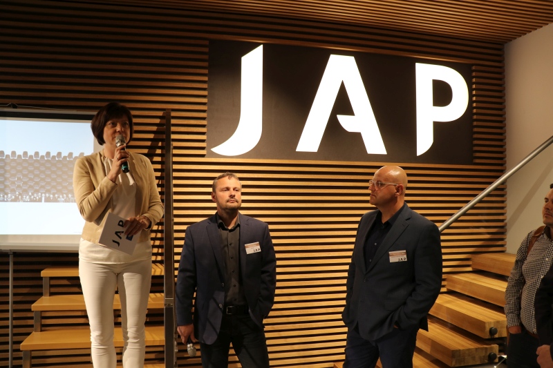 DOD PŘEROV JAP FUTURE 30.5 foto zdroj DENDRIT2