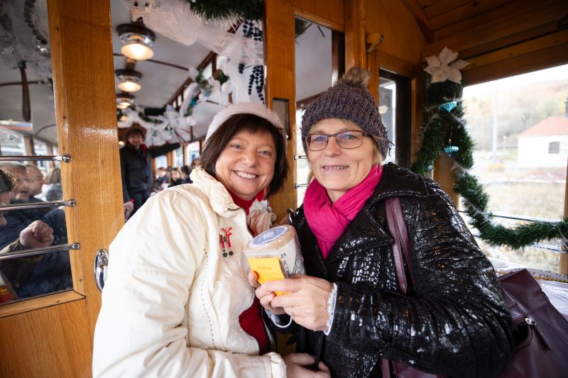 Vánoční tramvaj foto zdroj DENDRIT 118
