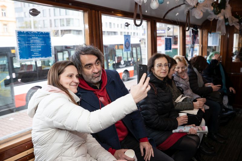 Vánoční tramvaj foto zdroj DENDRIT 158