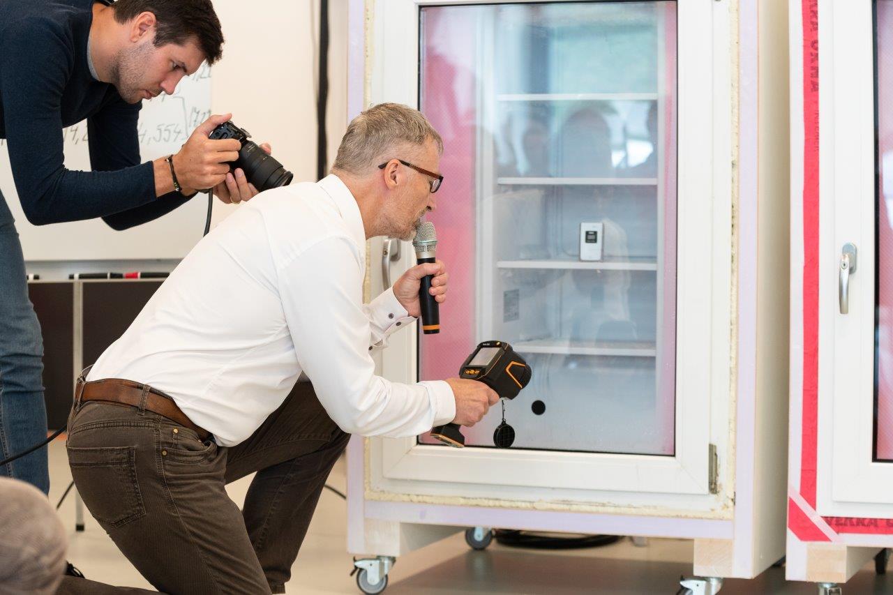 TK VEKRA Kdyz okna kradou teplo 11.10.22 83