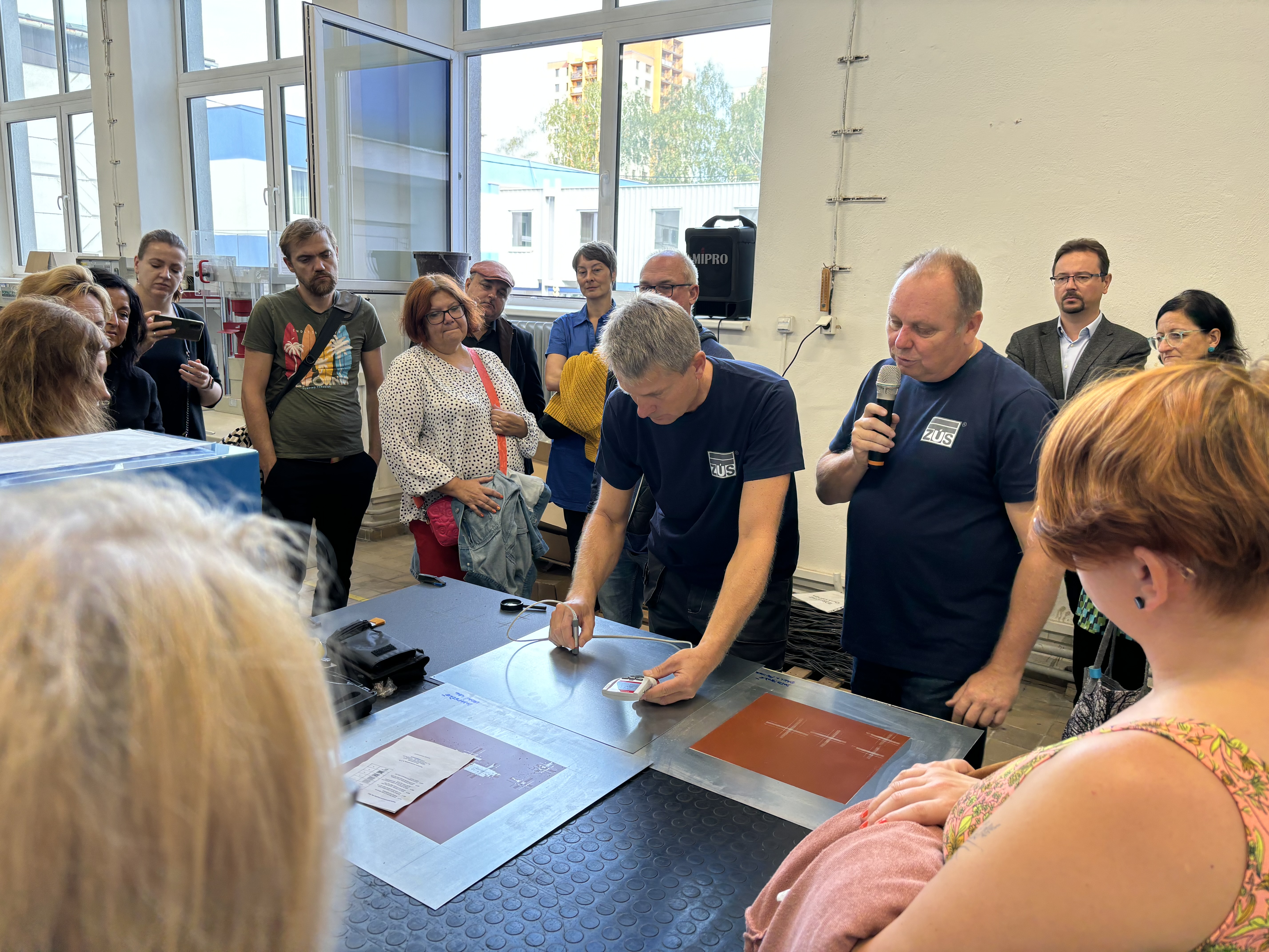 12.mediatrip SATJAM testovani plechovyc h krytin v TZUS Ostrava foto zdroj SATJAM a TZUS