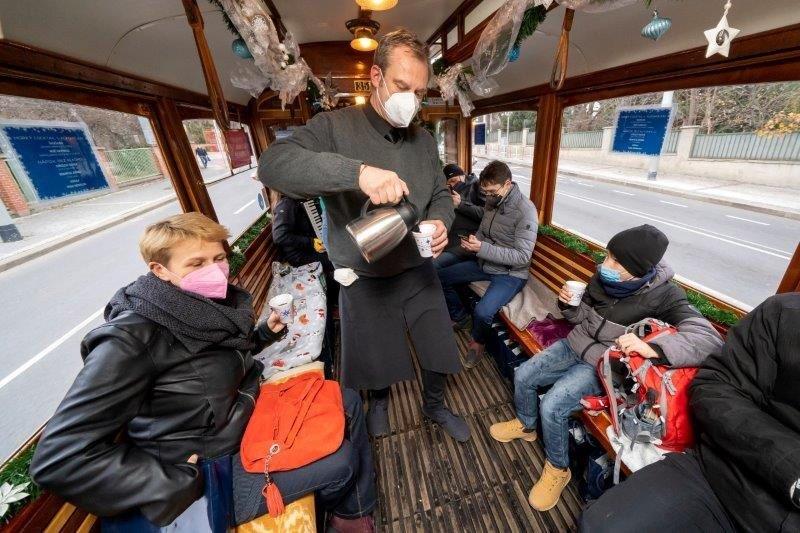 Vanocni tramvaj Dendrit 039