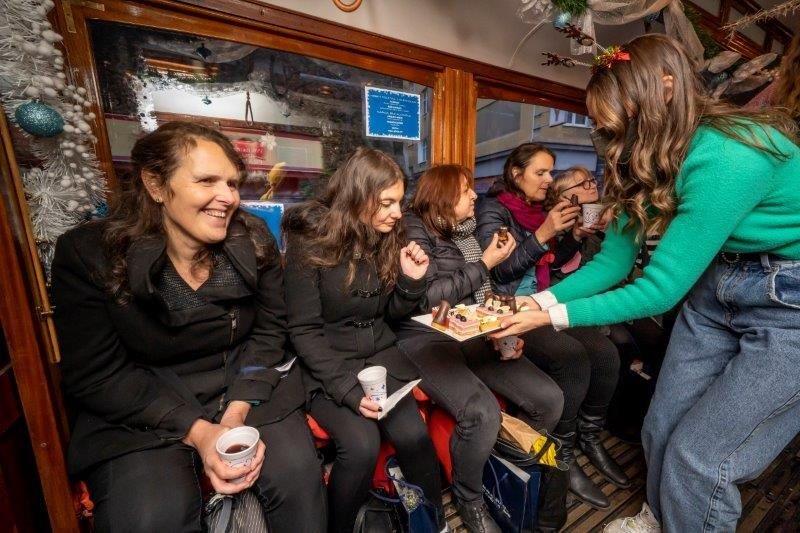 Vanocni tramvaj Dendrit 220