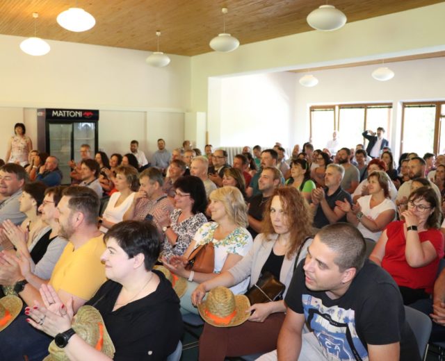 POTKALI SE! NE U KOLÍNA…ALE NA RUSAVĚ!