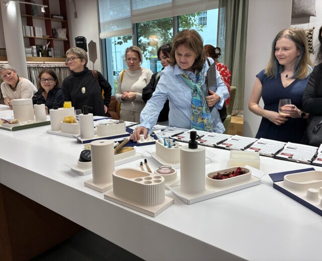 S novináři na vlně rituálu