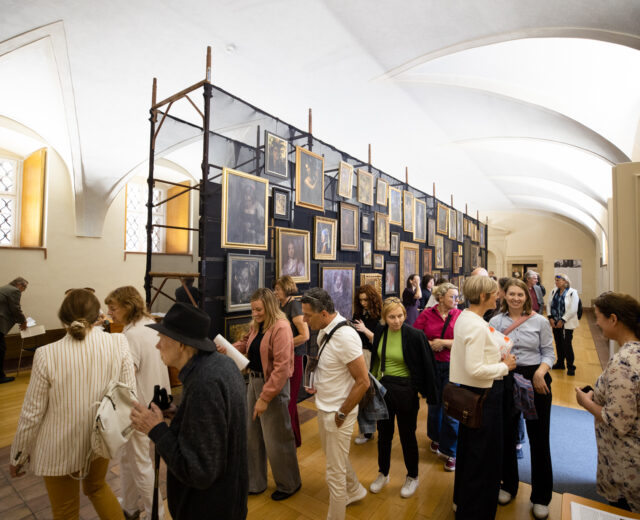 Propluli jsme s novináři Očima času